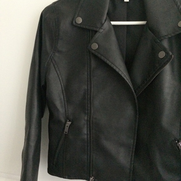 Charlotte Russe Faux Leather Jacket (cropped) - Picture 3 of 4